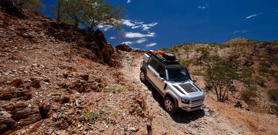Land Rover с новыми сверхмощными литий-ионными батареями